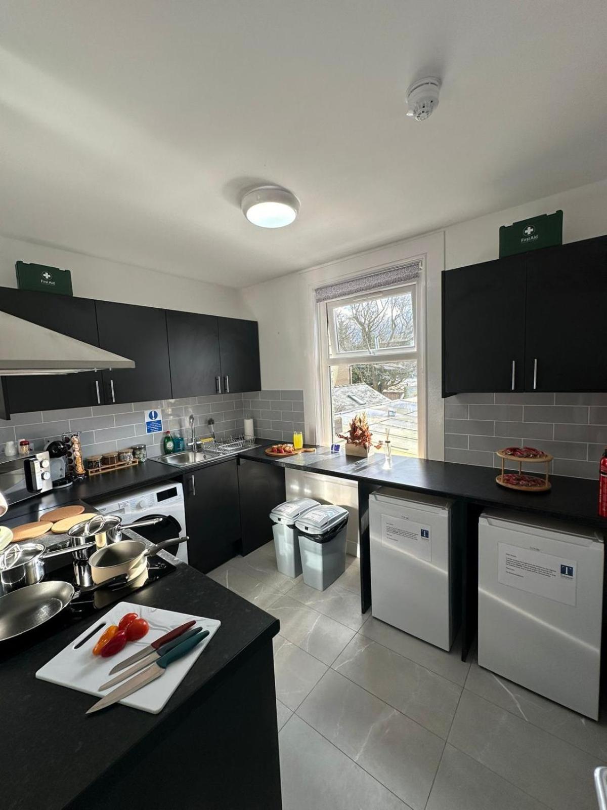 Cambridge Central Rooms - Tas Accommodations Extérieur photo