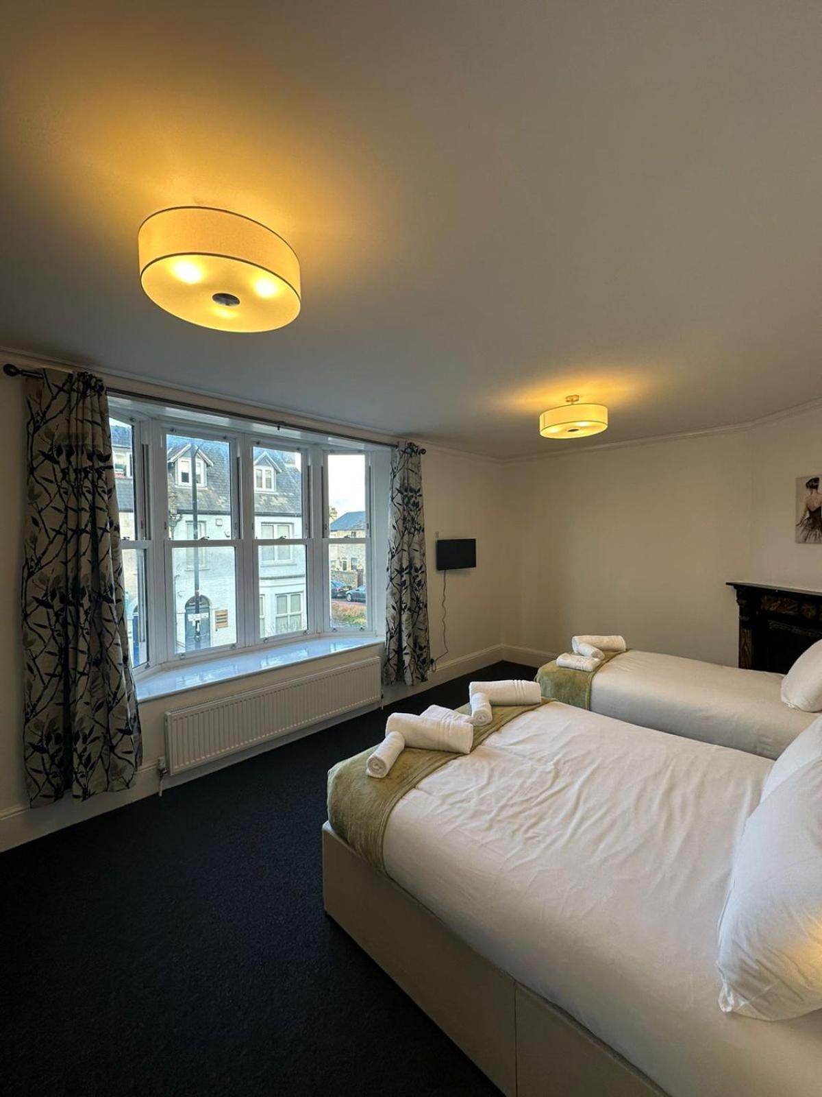 Cambridge Central Rooms - Tas Accommodations Extérieur photo